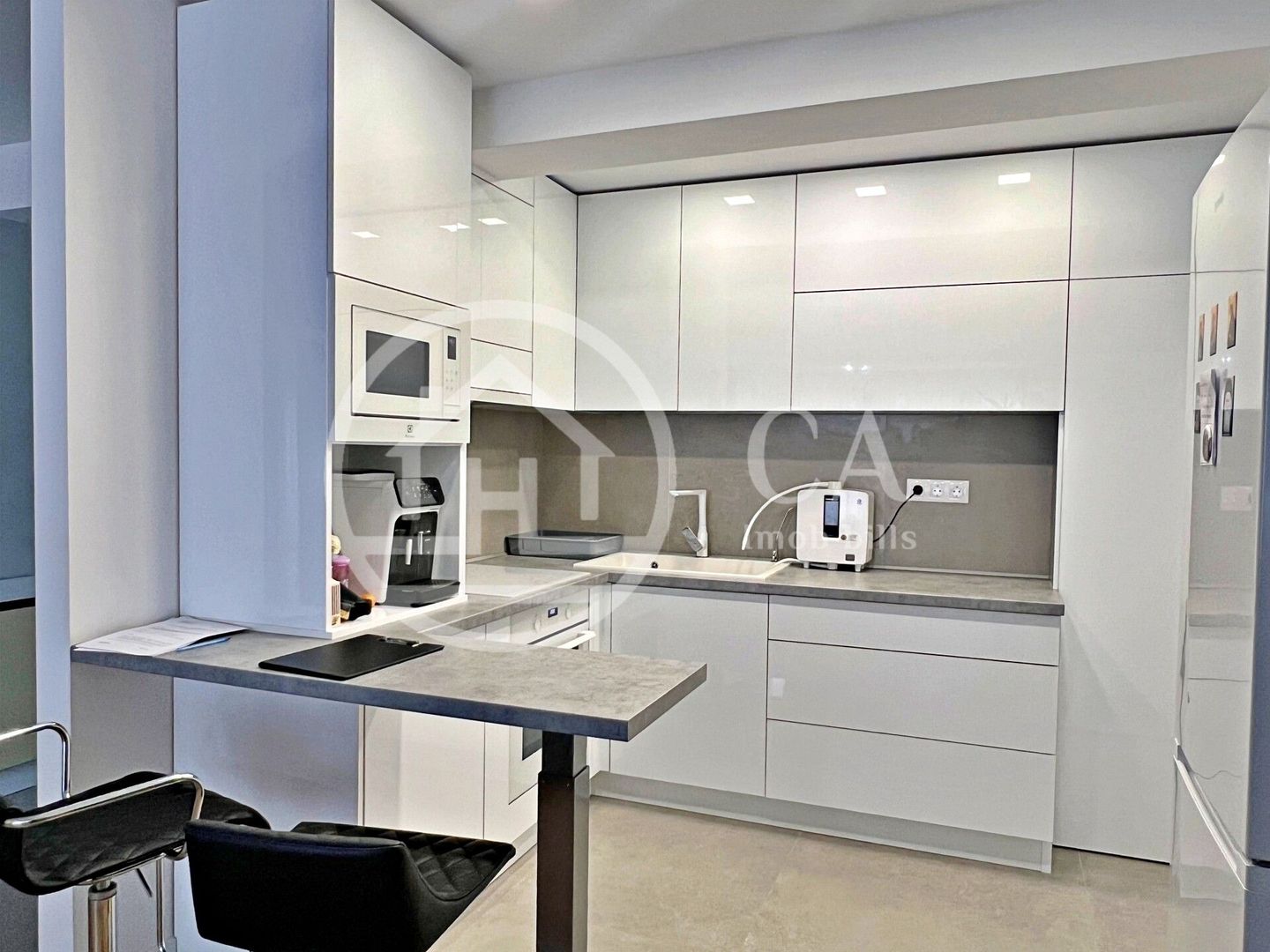 Apartament cu 3 camere de închiriat in cartierul Luceafărul, Oradea - Poză 12