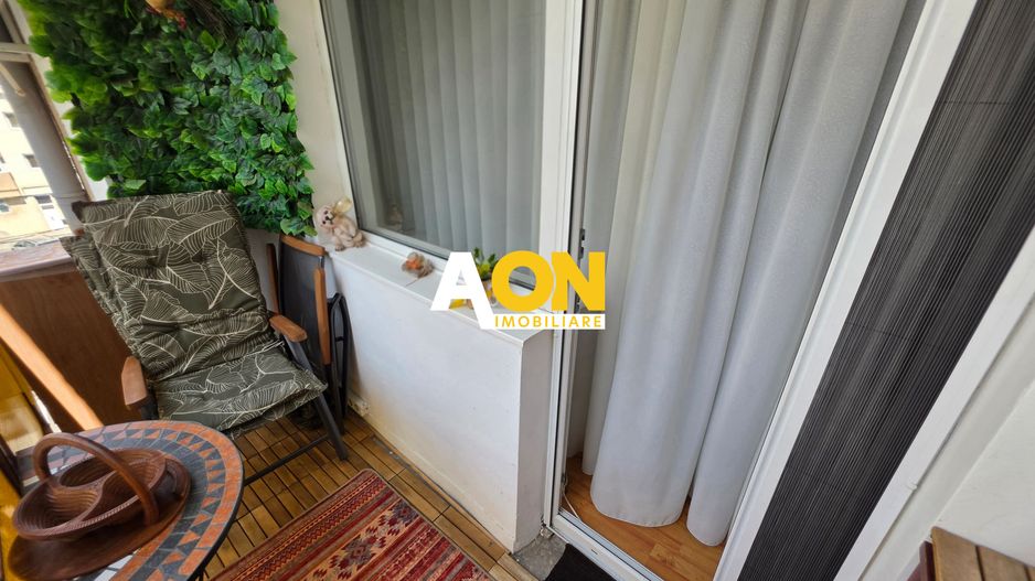 Apartament 4 Camere, 2 Bai, Etaj 3, Zona Cetate - Poză 5