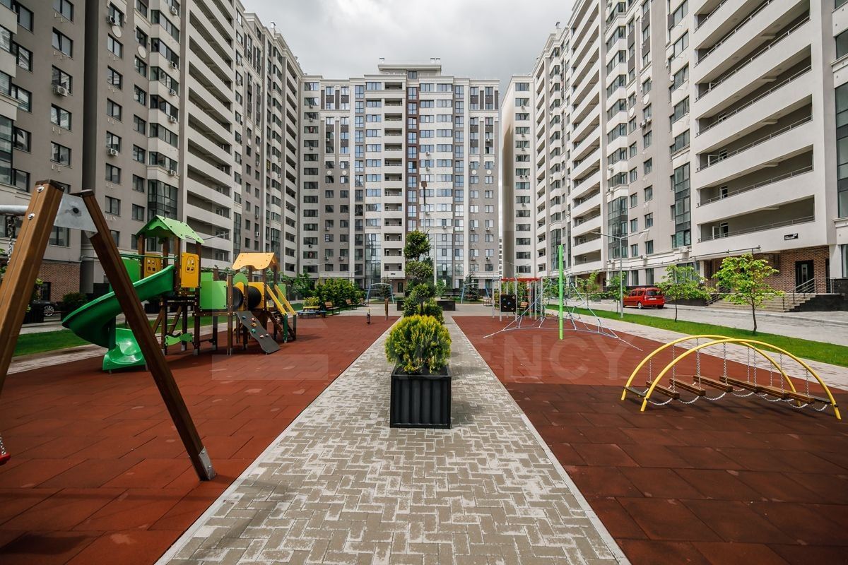 Vânzare, apartament,  3 camere, str. Vasile Lupu, Buiucani - Poză 15