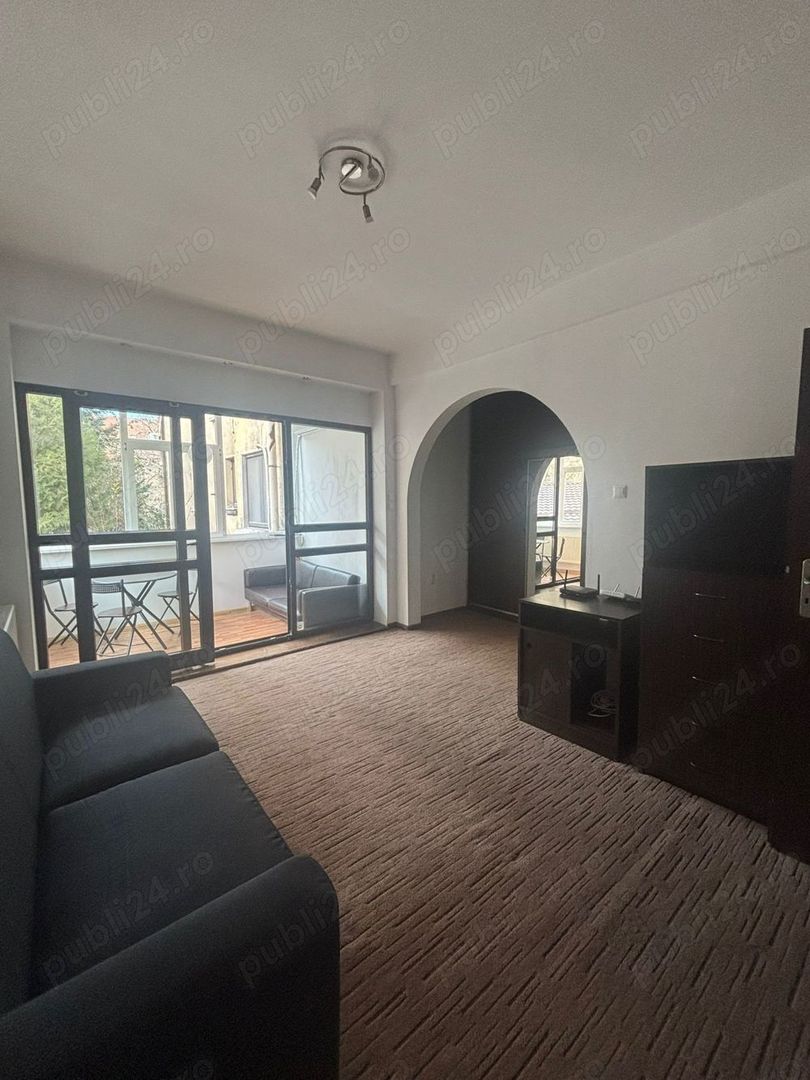 Inchiriez garsoniera dubla zona bd Dacia - Poză 1