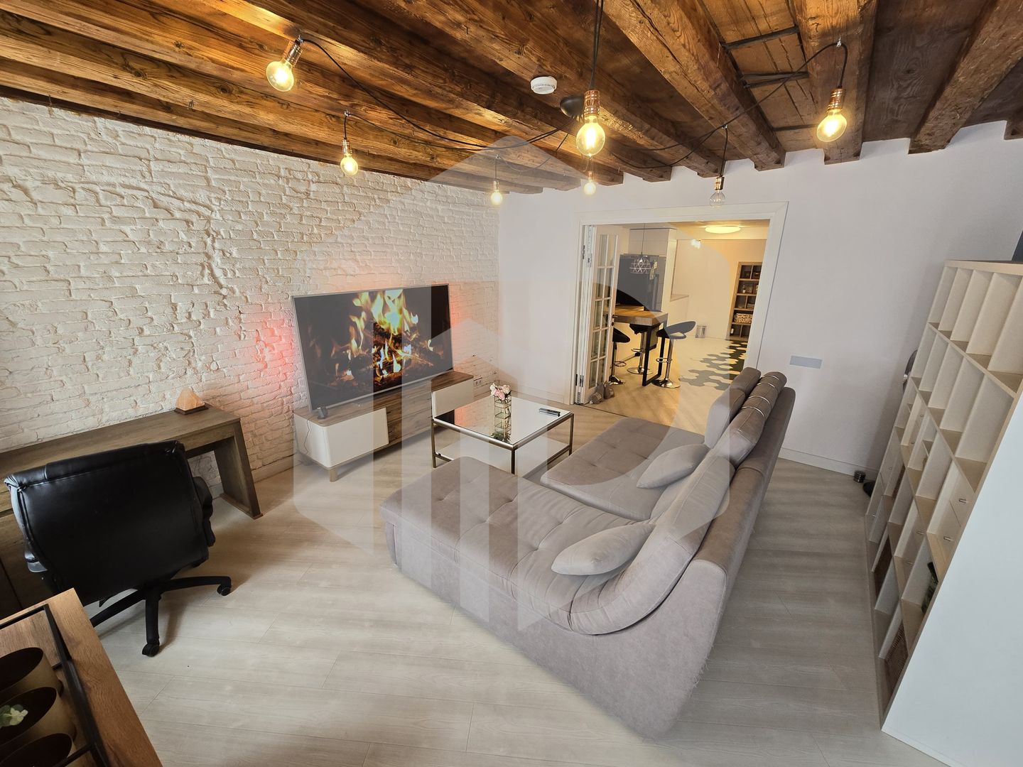 Apartament superb 3 camere zona Ultracentrala - Poză 10