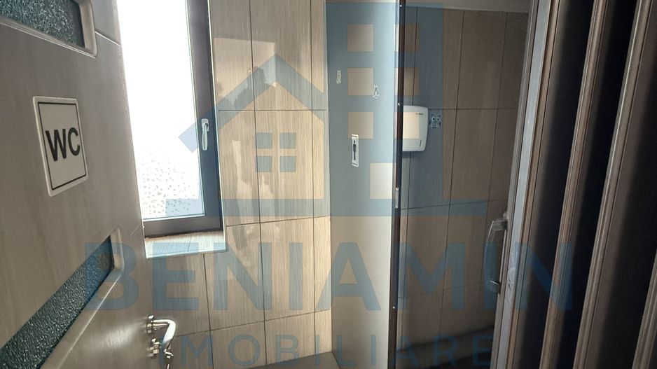 Spatiu Central - Nanterre - 111mp - trafic pietonal - Disponibil - Poză 5