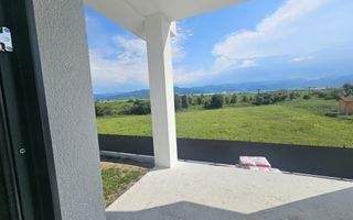 Casa noua 5 camere curte mare Pret Bun - Poză 7
