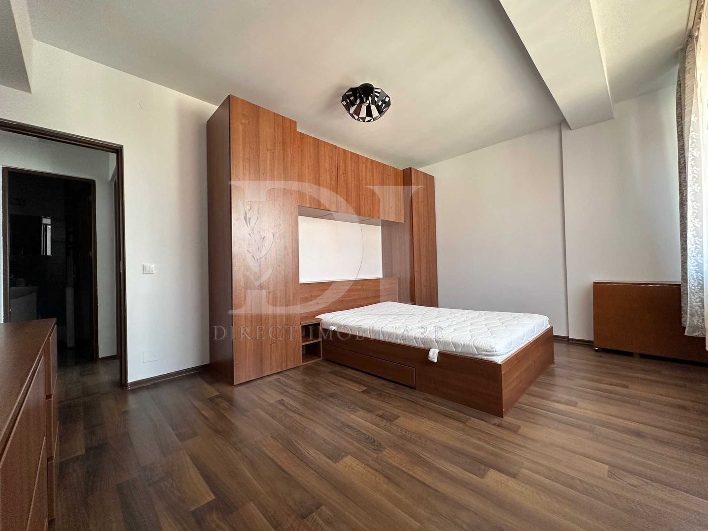 Apartament 3 camere de vazare / Zona Eroilor / Floresti - Poză 5