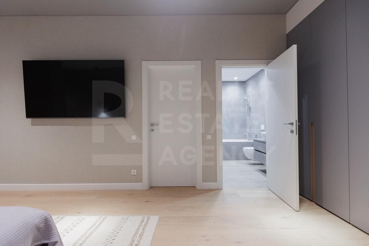 Vânzare, apartament, 2 camere + living, str Columna, Centru. - Poză 11