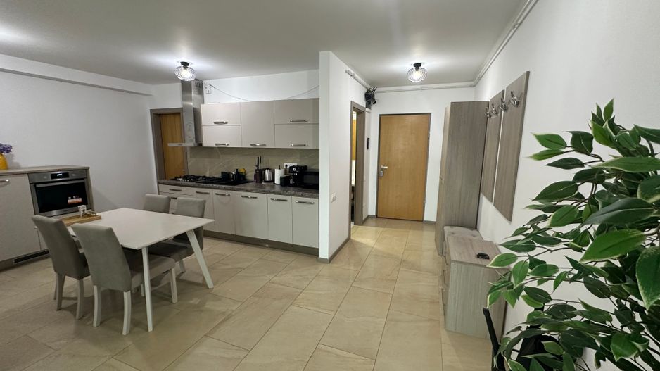 Apartament bloc nou 3 camere - parcare subterana - Poză 12