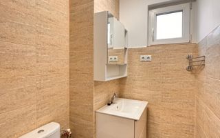 Apartament 3 camere, zonă centrală Oradea - Poză 12