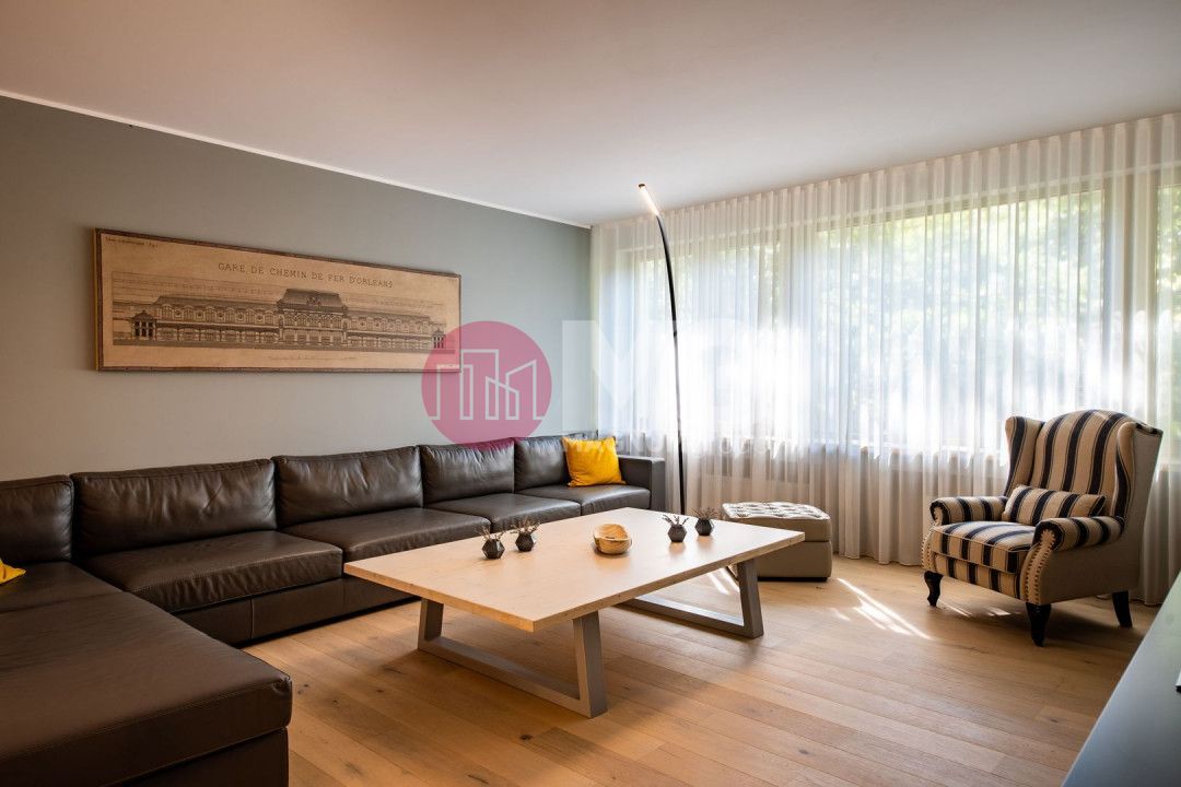 Apartament superb 4 camere de vanzare- Kiseleff - Poză 2