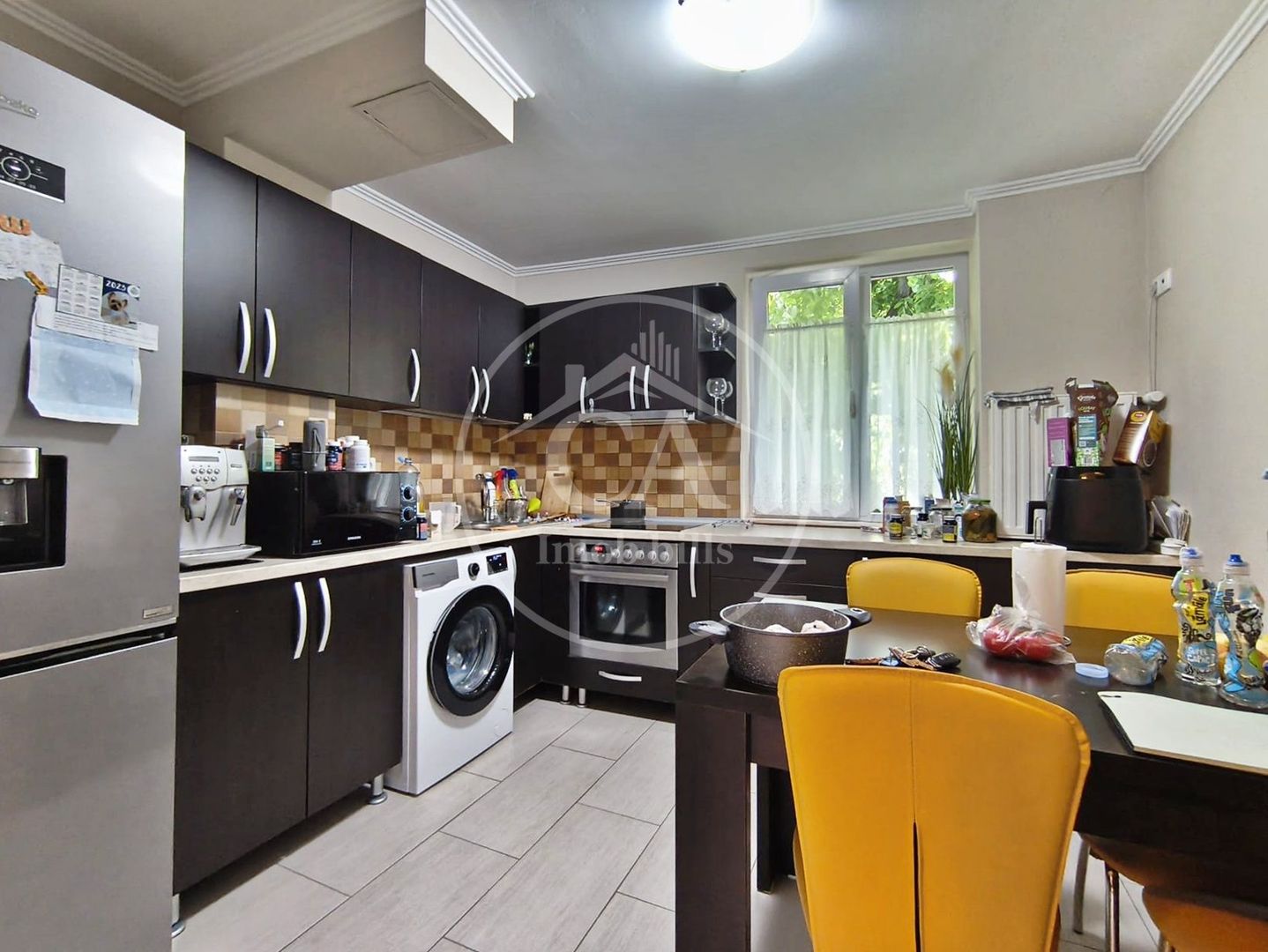 Apartament de vânzare cu 4 camere în zona Decebal, Oradea - Poză 6
