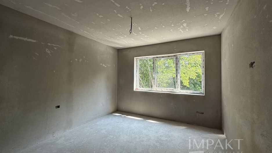 Case cuplate la liziera padurii , ideale pentru 2 familii ! - Poză 23