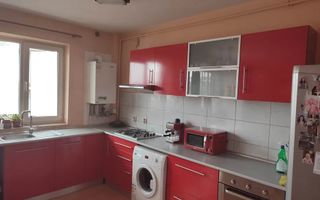 Apartament decomandat cu 2 camere, parcare inclusă, Florești. - Poză 1