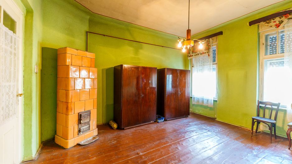 Apartament 2 camere central la casă - Poză 1