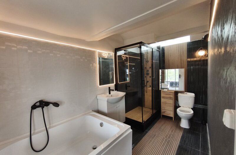 Apartament la mansardă de vânzare – Zona Erou Iancu Nicolae - Poză 7