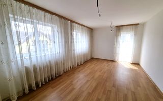 Apartament la vila 3 camere, garaj, Alba Micesti - Poză 1