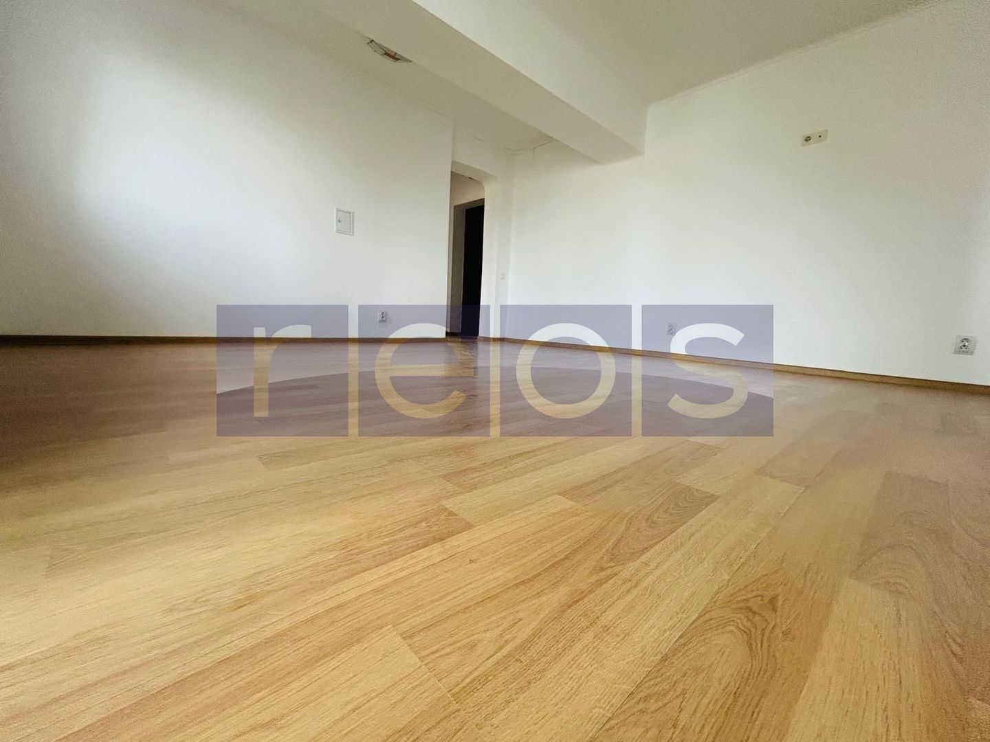 APARTAMENT 4 CAMERE | BĂNEASA | OPORTUNITATE | - Poză 3