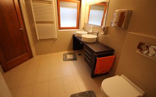 Casa pretabila birouri, camin de batrani - Poză 57