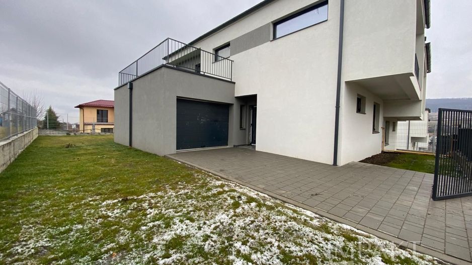 Unitate Locativa Semifinisata cu Teren de 350 mp in Chinteni - Poză 4