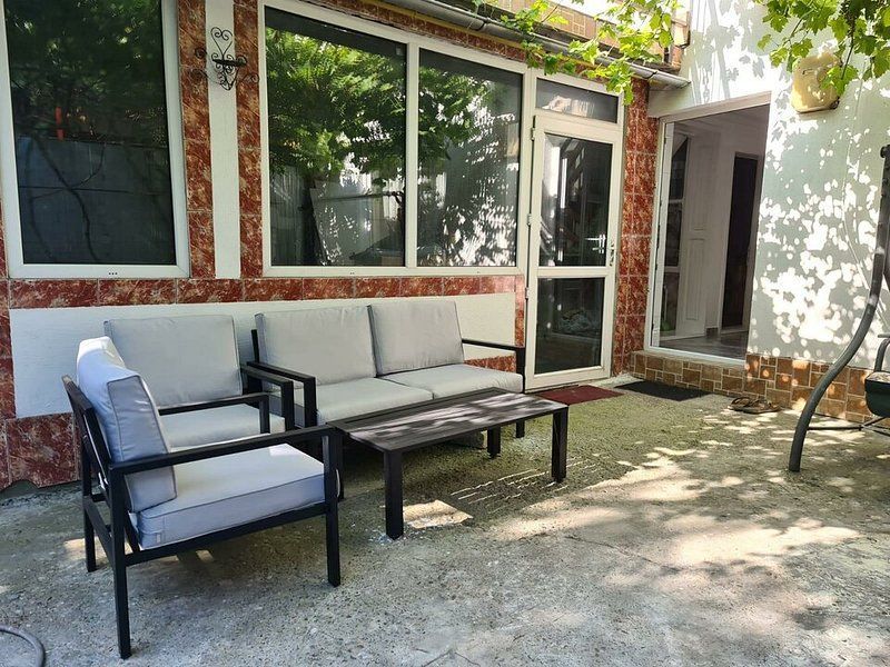 De inchiriat - casa P+1E+M - zona Port, langa liceul de Marina - Poză 15