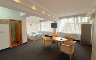 22 camere cu grup sanitar propriu-Sala conferinte-Central-Business - Poză 5