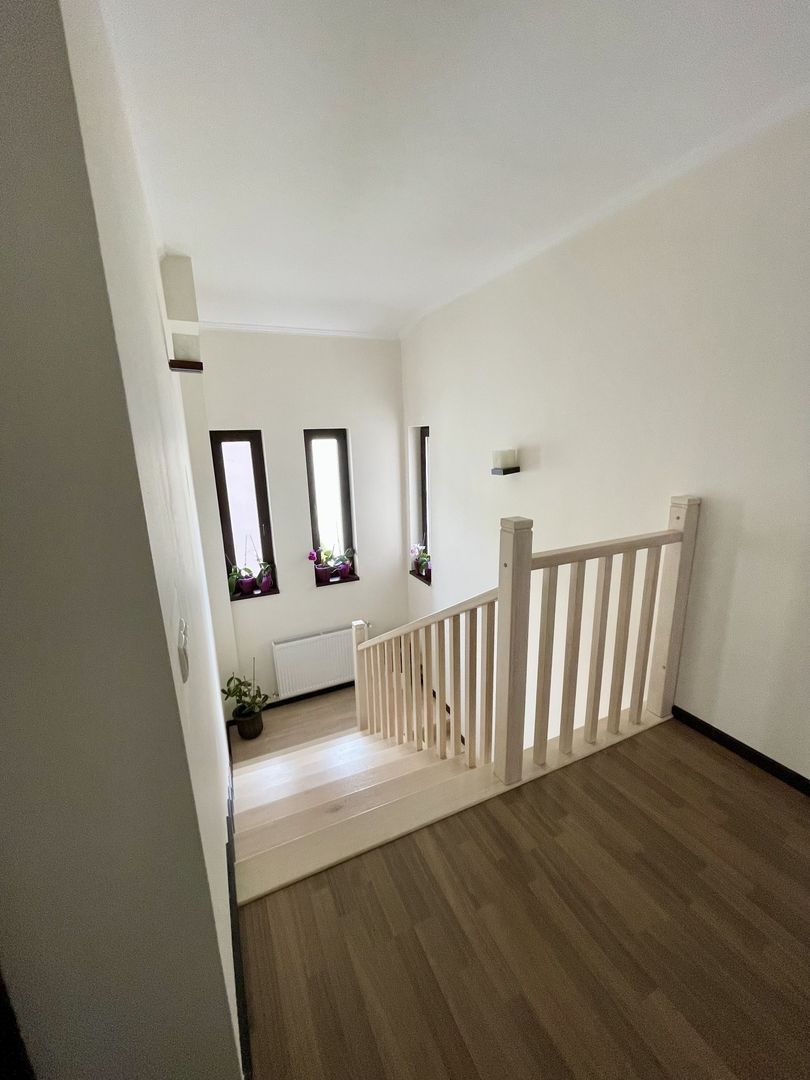 Casa de inchiriat pe str.Voronet - Poză 26