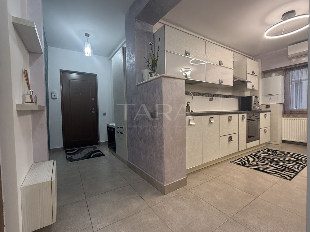 Apartament cu 3 camere, semicentral, zona B-dul 21 Decembrie 1989. - Poză 2