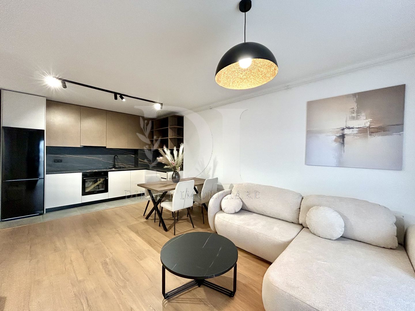 Apartament 2 camere / Ultrafinisat | Zona Eroilor / Floresti - Poză 1