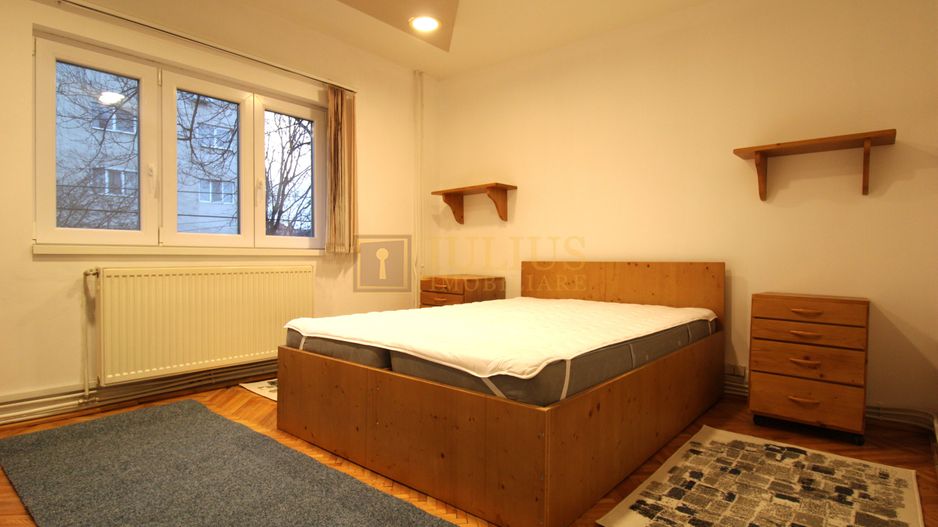 Decomandat, centrala pproprie, ideal pentru cei ce lucreaza de acasa. - Poză 18