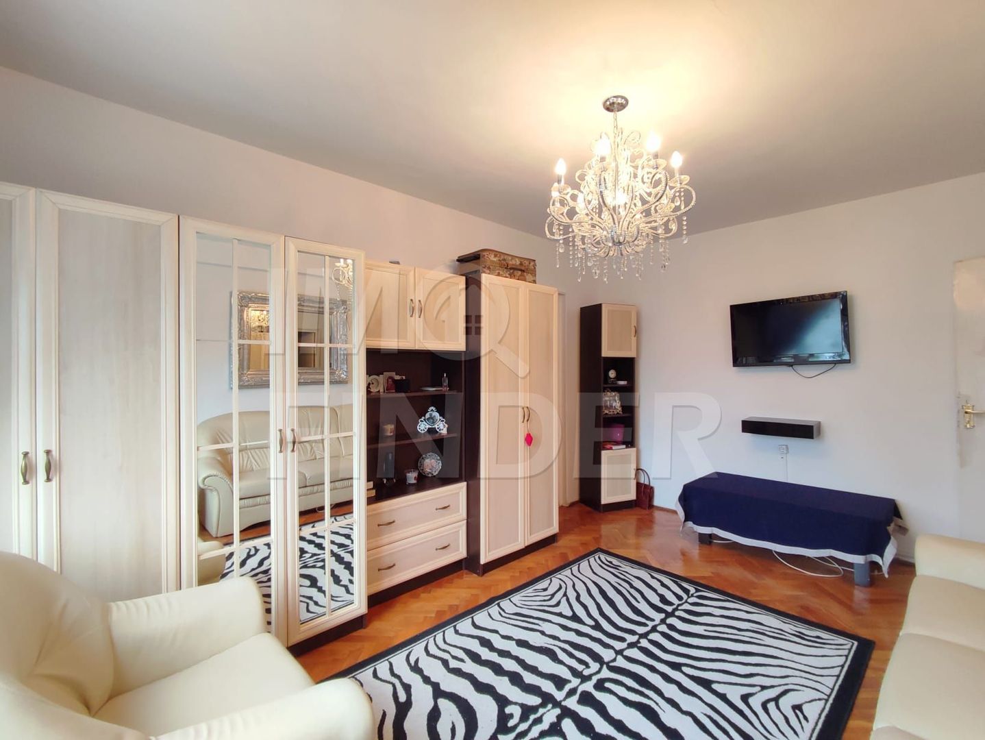 2 camere etaj 3, Zona Transylvania College, Gheorgheni - Poză 3