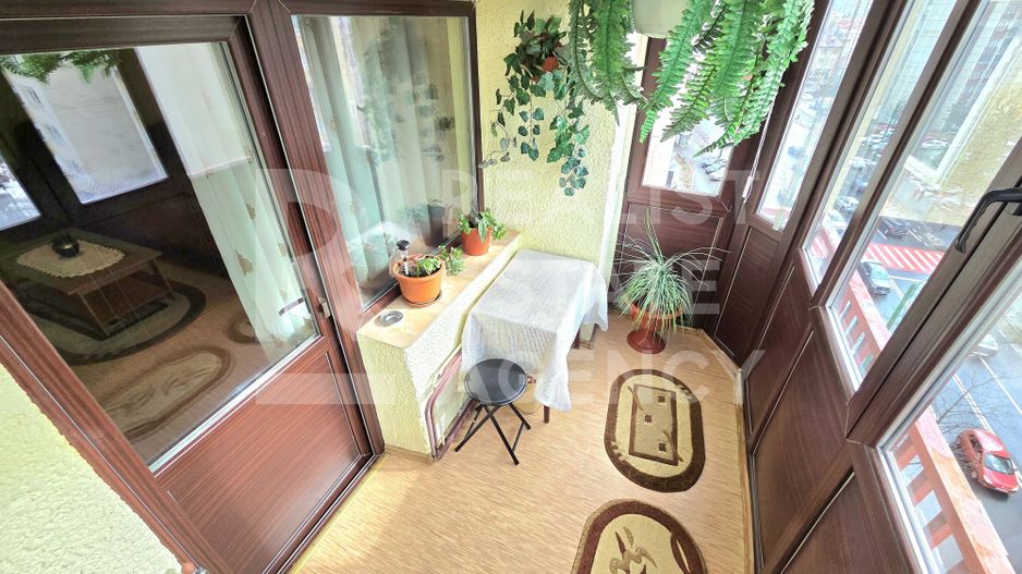 Vânzare apartament 2 camere, bulevardul Grivitei, Brașov - Poză 2