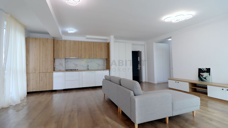 Apartament luminos, spatios, mobilat - Poză 9