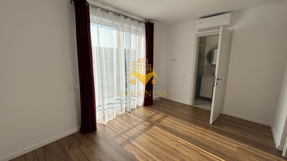 Duplex lux, de închiriat, 5 camere, parcare, curte, terasă,220mp teren - Poză 16