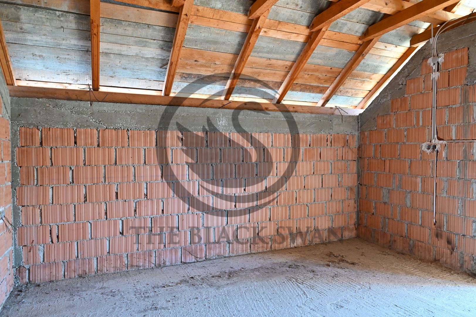 Casa la rosu de vanzare | Iordacheanu - Valea Cucului | Comision 0% - Poză 10