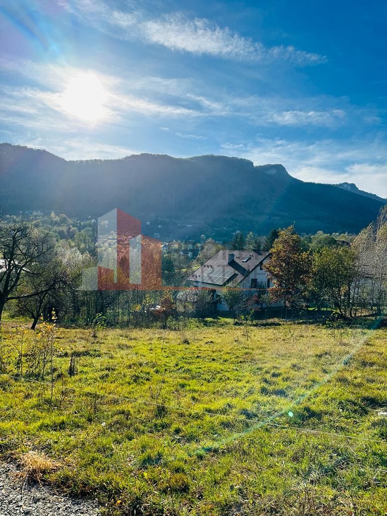 Teren Bran / Predelut cu priveliste 1840mp - Poză 5