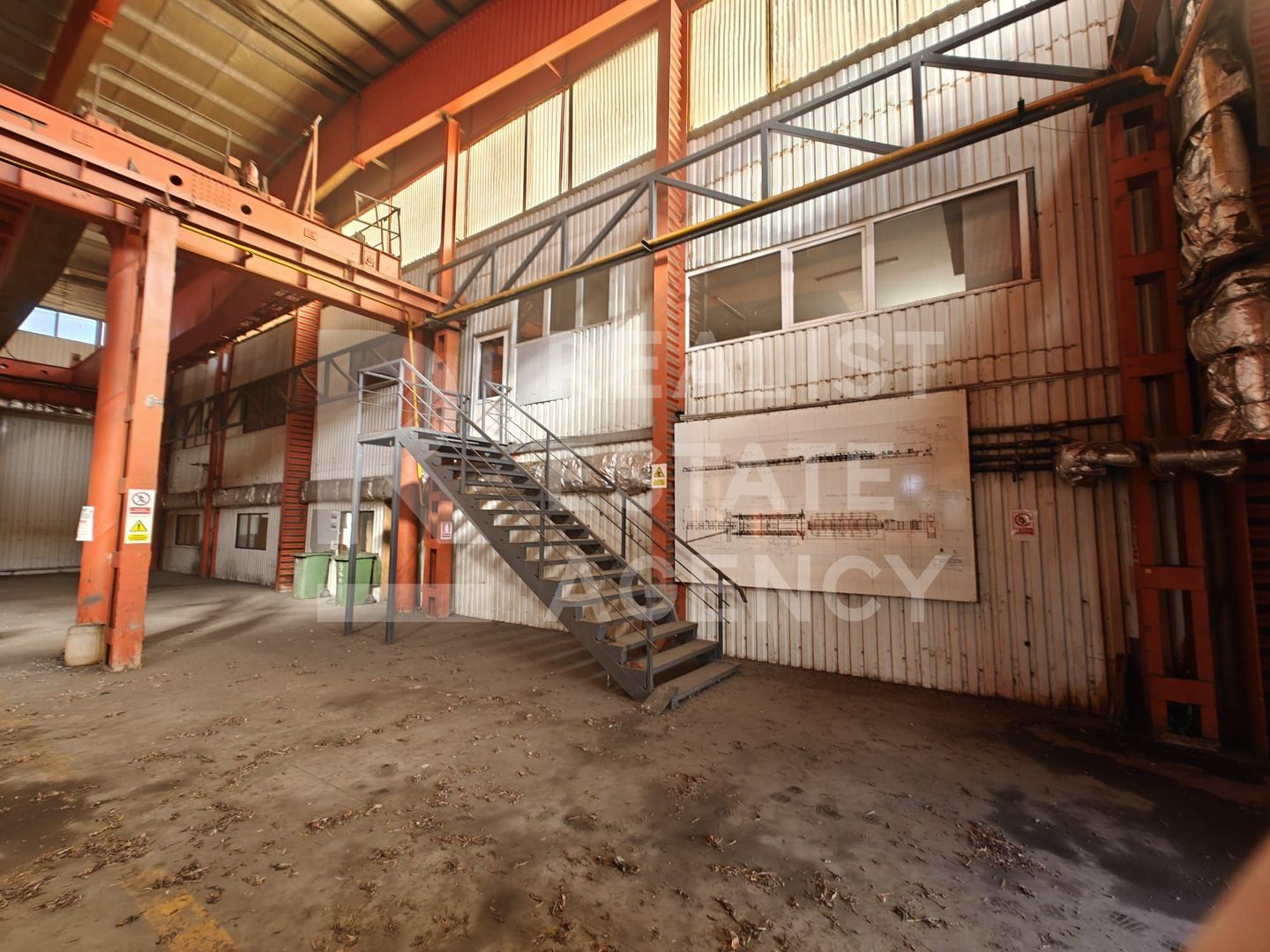 Hală industrială de închiriat 3820 -  mp, Cristian - Poză 9