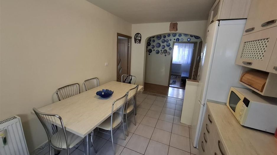 Girocului-Judetean 3 camere decomandat centrala gaz - Poză 9