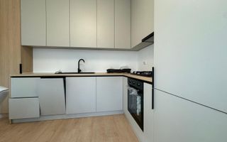 Casa tip duplex  la cheie. - Poză 5