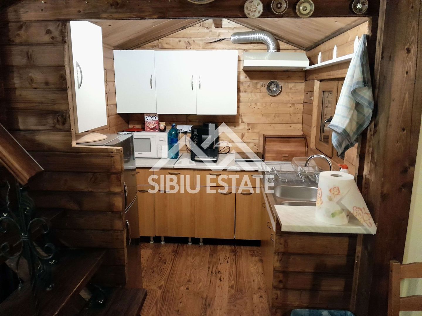 Cabană cu teren și pomi fructiferi Tropinii Noi ,Sibiu - Poză 5