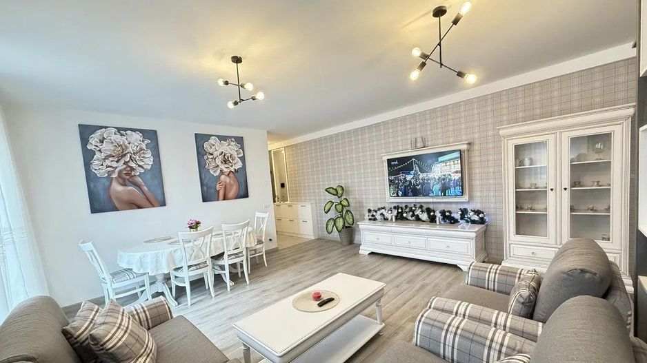 Apartament 3 camere Lipovei bloc nou etaj 1 - Poză 1