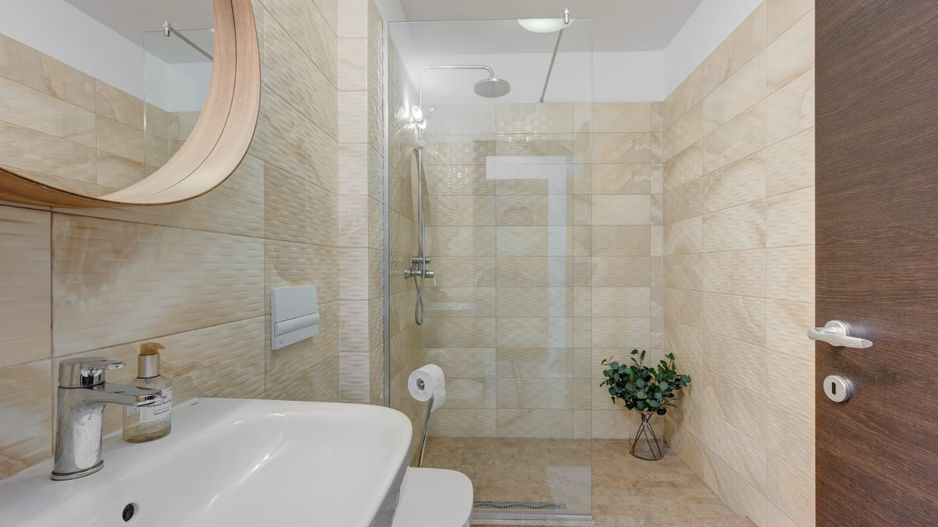 3 camere | 2 locuri parcare | boxa Laguna Residence - Poză 11