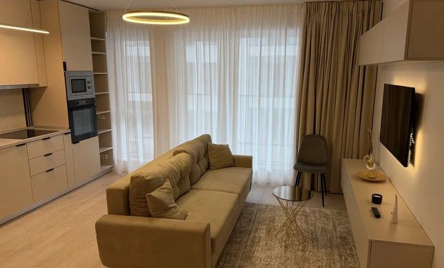 Inchiuriere 2 camere cu acces la piscina si spa zona Pipera - Poză 2