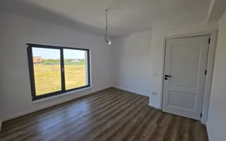 Vila 4 Camere | Curte amenajata - Poză 15
