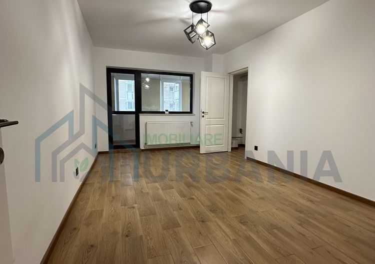 Spațiu comercial/birou ultracentral – Piața Unirii, Bloc Tarom – 50 mp – Parcare cu barieră - Poză 1
