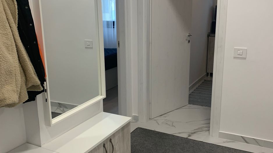 Bdul Timișoara - 2 Camere-  loc  parcare - 550E - Poză 3