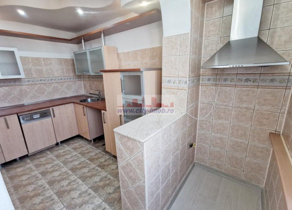 Vanzare Apartament 2 camere Mihalache, 115.000 euro,  Renovat Integral - Poză 11