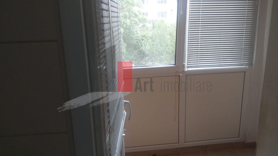 2 camere Basarabia - Stadionul National - Poză 5