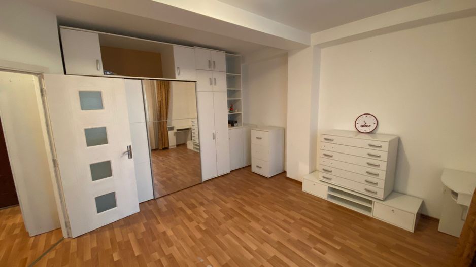Apartament cu 2 camere semidecomandat | 45 mp | Iris - Poză 1