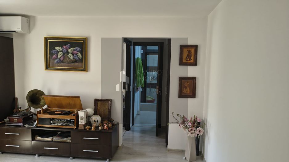 Apartament 2 camere zona Giurgiului Sector 4 - Poză 3