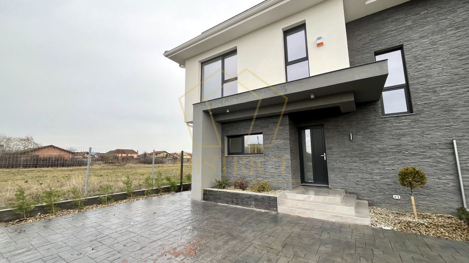 Duplex modern cu 4 camere | Eficient energetic | Sacalaz - Poză 15