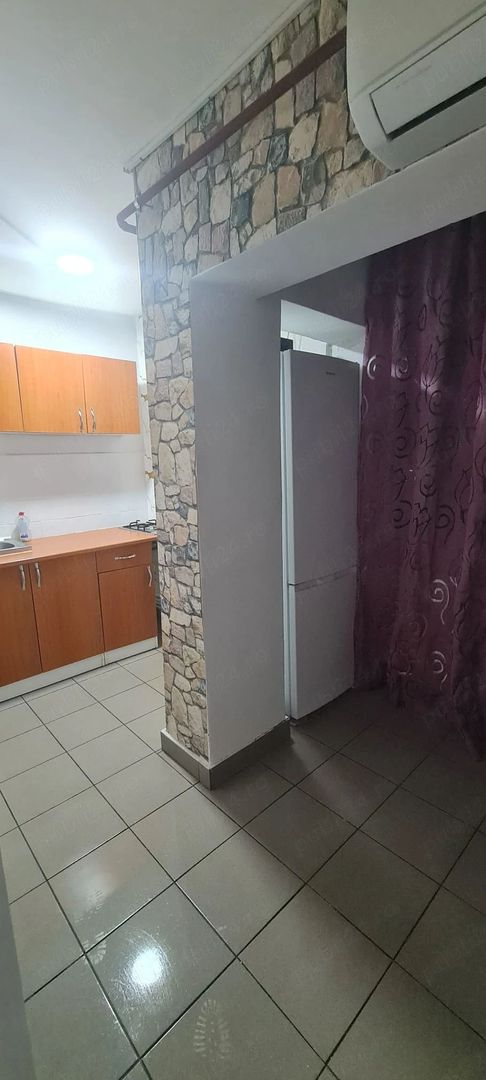 Camera camin- Valea Rosie - Poză 4