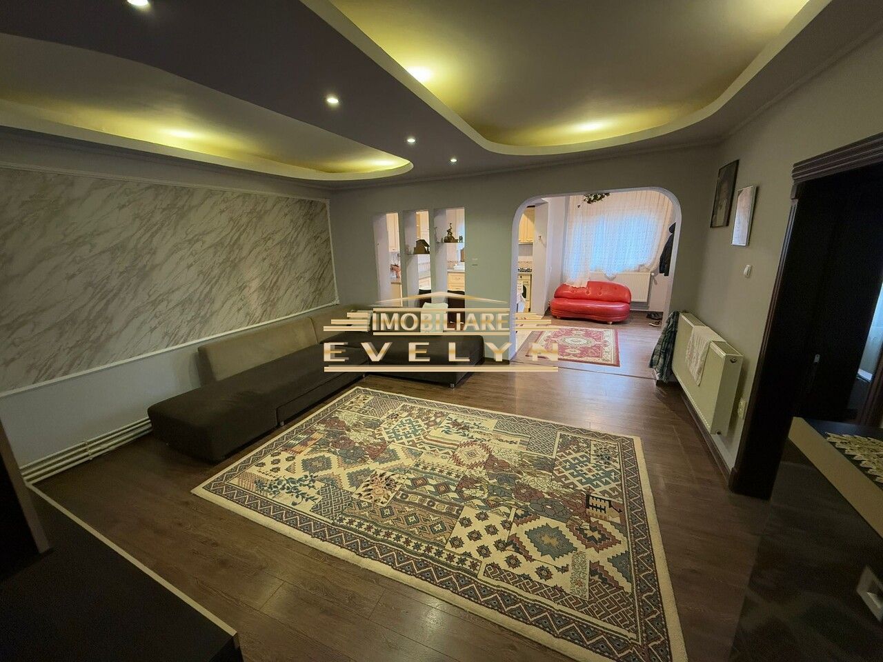 Casa de vanzare + teren, zona Rompetrol, pret 145000 euro - Poză 2